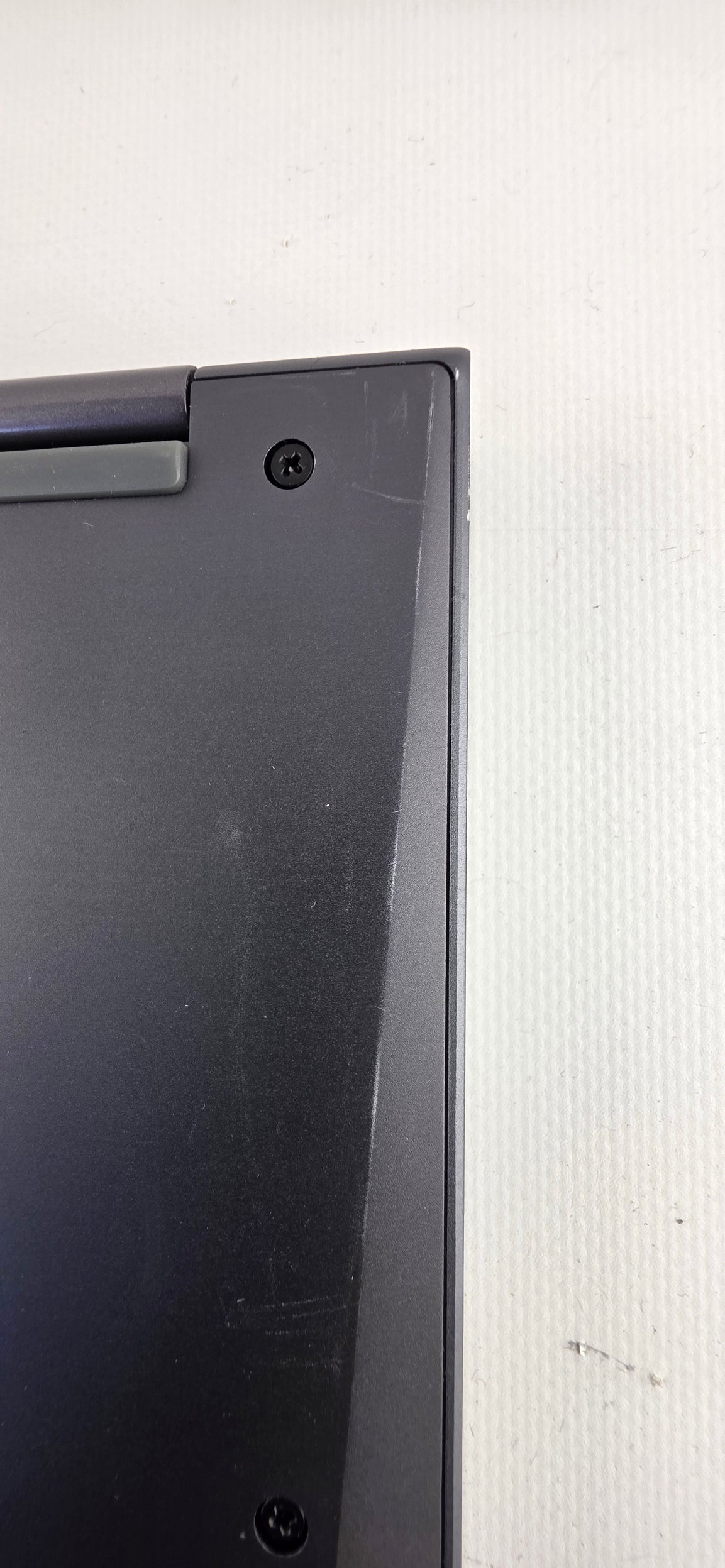Lenovo ThinkPad X1 Yoga Gen 7 – Intel Core i7-1270P, 32GB RAM, 1TB SSD