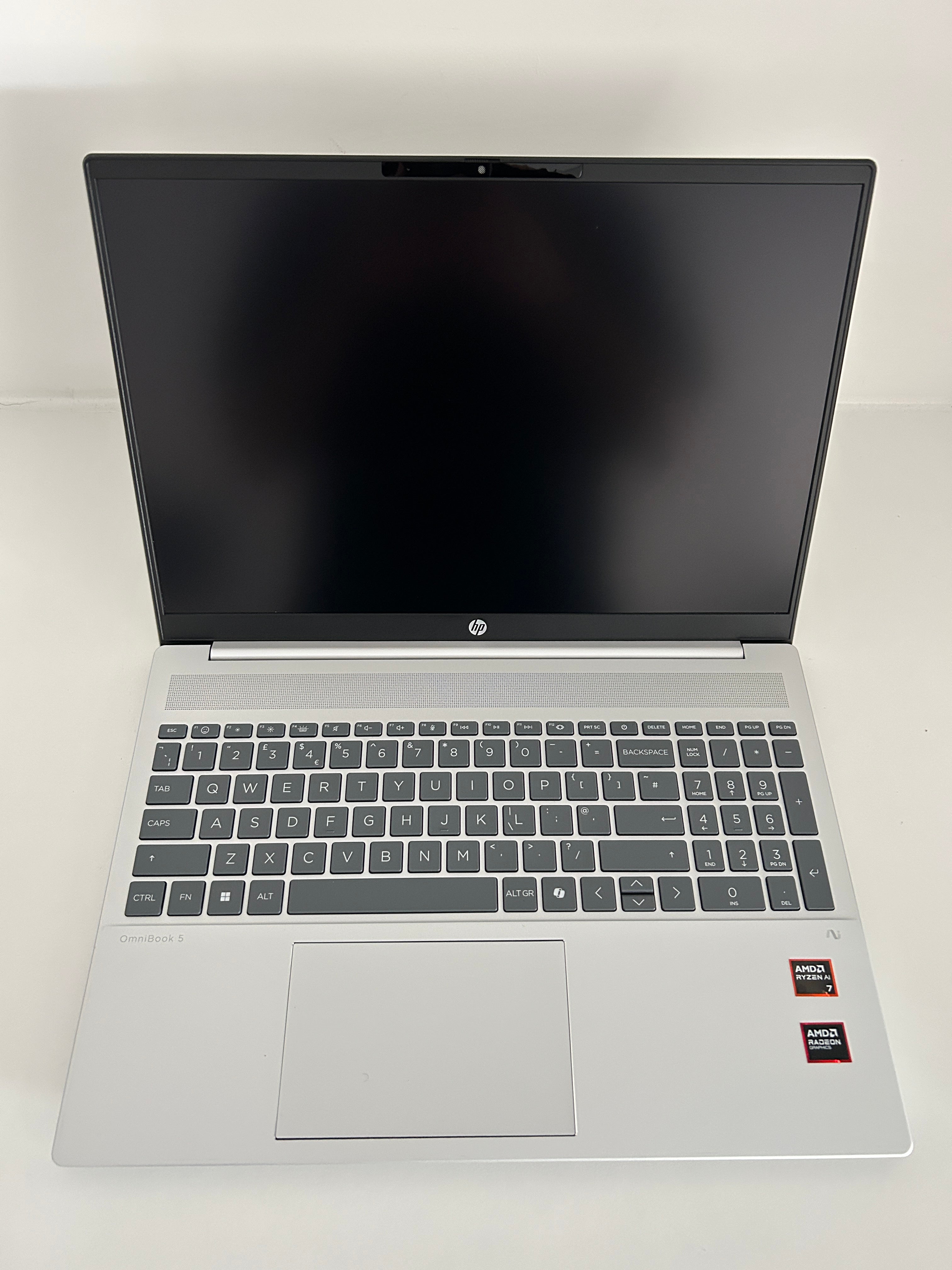 HP OmniBook 5 Touchscreen Laptop – Ryzen AI 7 350, 16GB RAM, 1TB SSD