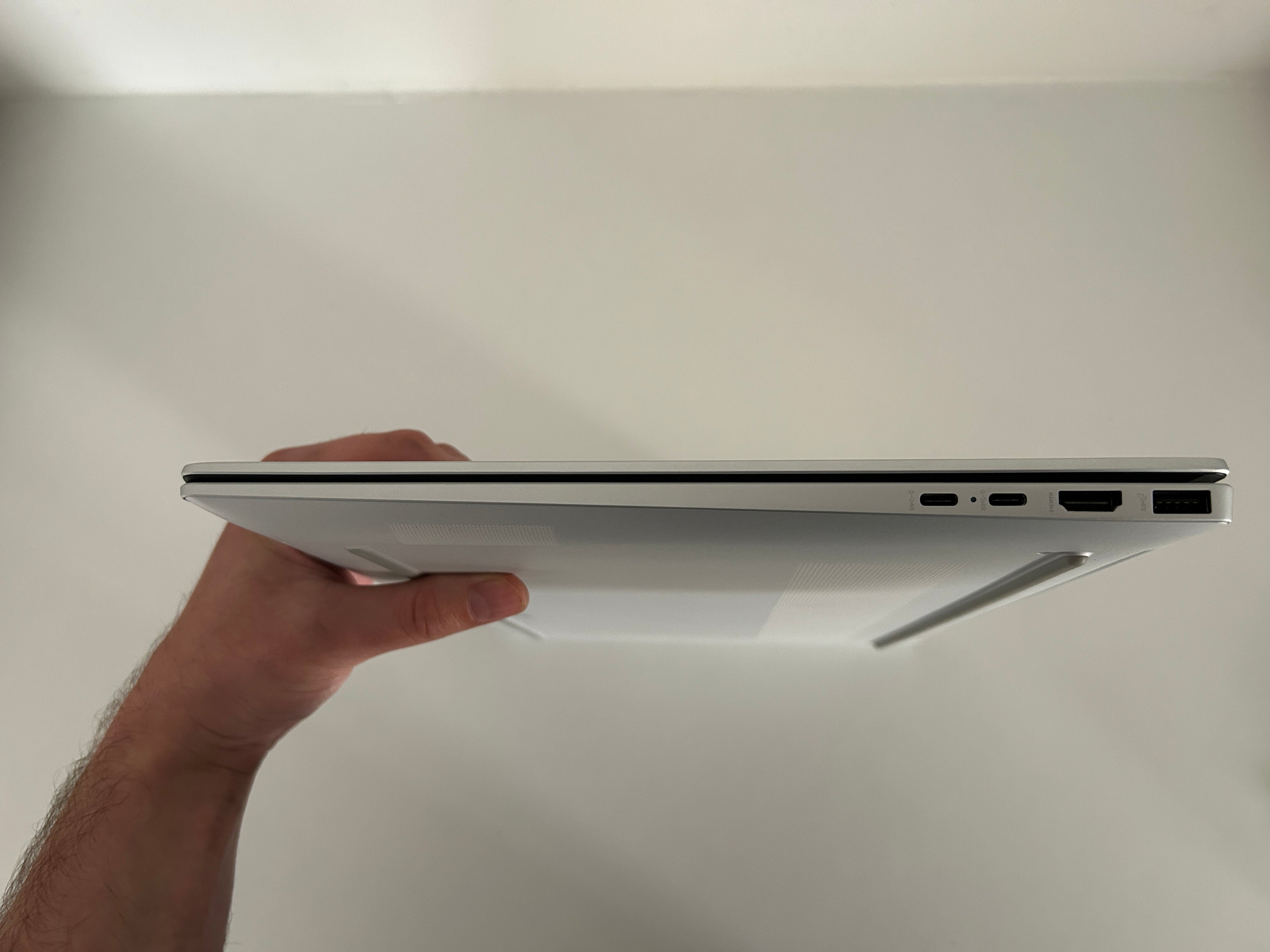 HP OmniBook 5 Touchscreen Laptop – Ryzen AI 7 350, 16GB RAM, 1TB SSD