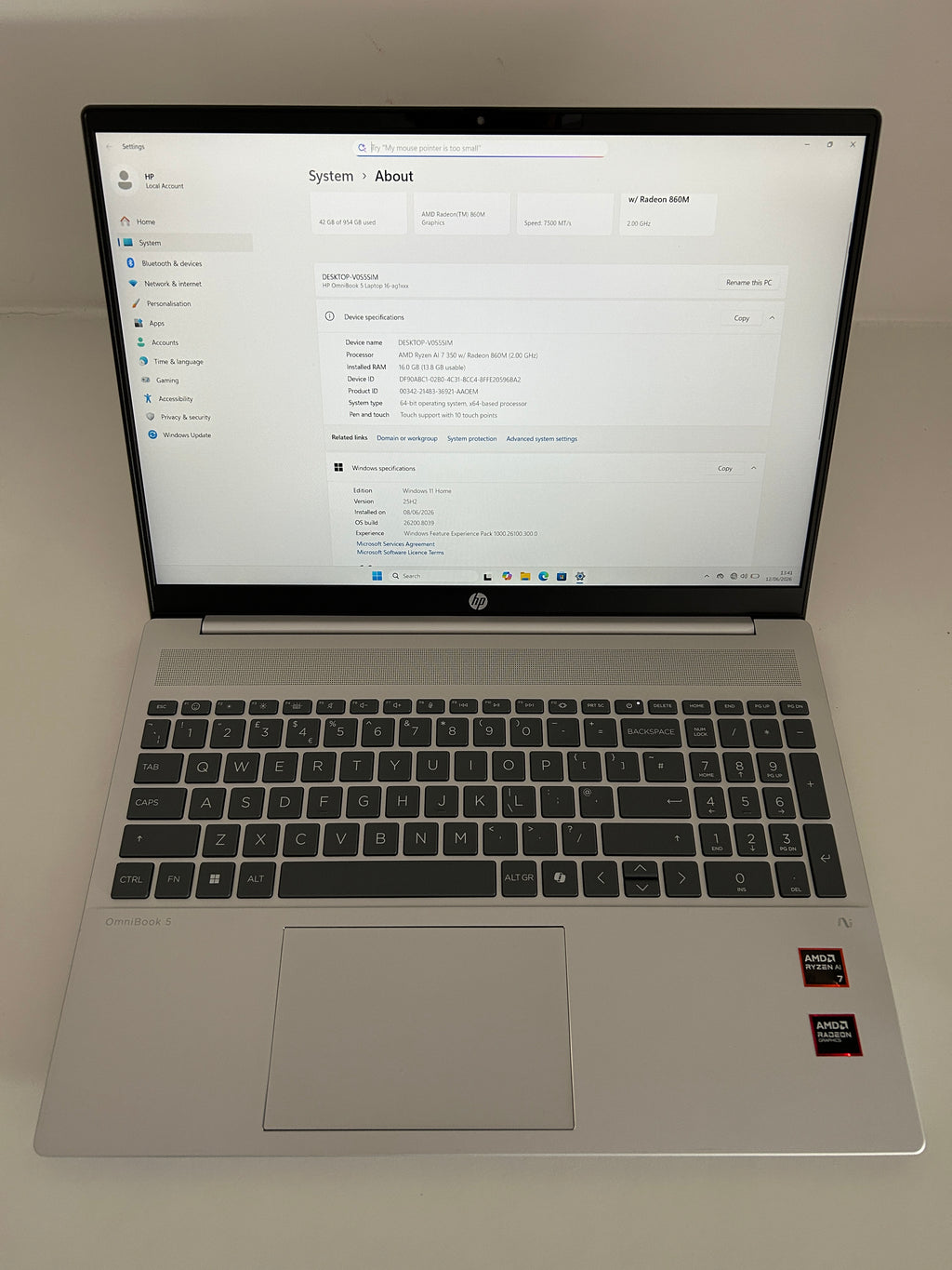 HP OmniBook 5 Touchscreen Laptop – Ryzen AI 7 350, 16GB RAM, 1TB SSD