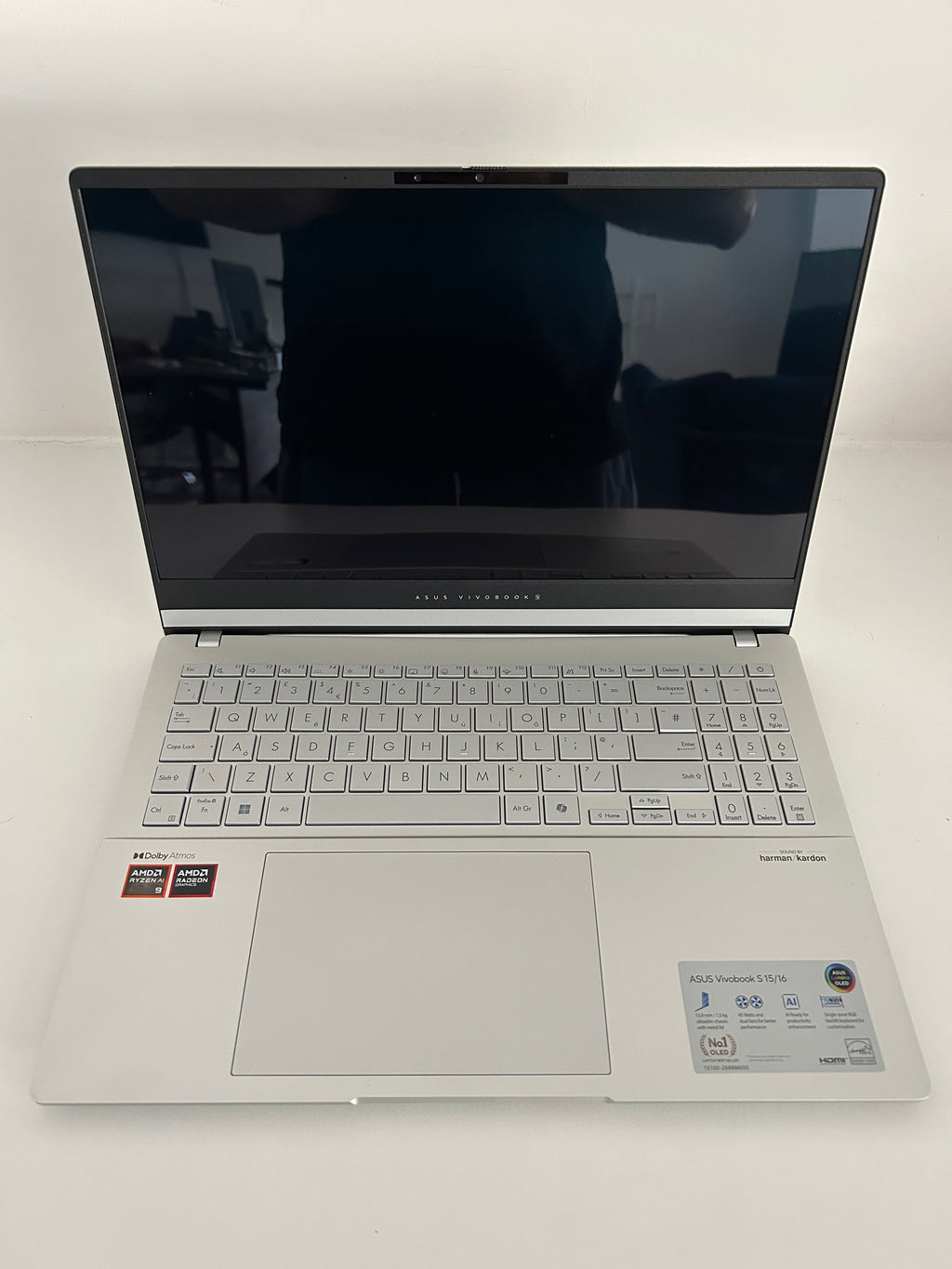 ASUS Vivobook S 15 OLED – Ryzen AI 9 365, 32GB RAM, 1TB SSD